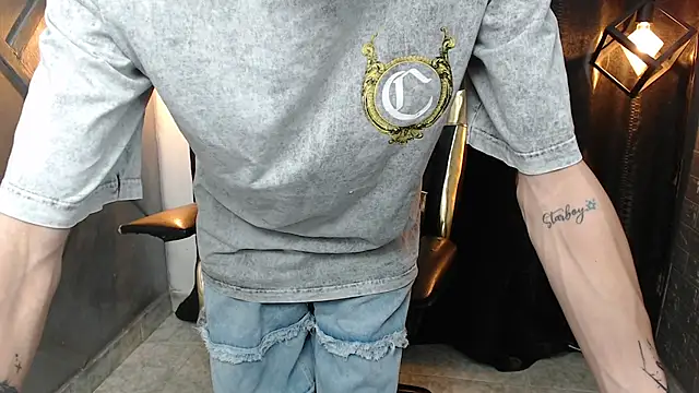 Онлайн чат XXX DAMIAN_22