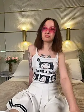 Chat +18 de Mi_Mi_Mia ao vivo