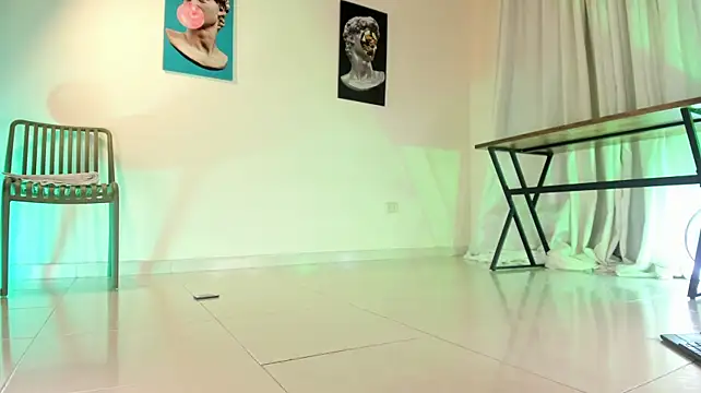 ArchieCollins Chat XXX live