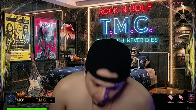 chino_roz's Live XXX Chat