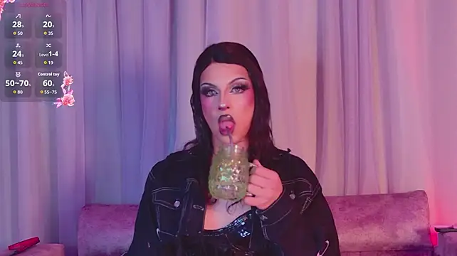 Chat XXX ao vivo de Kalyanna
