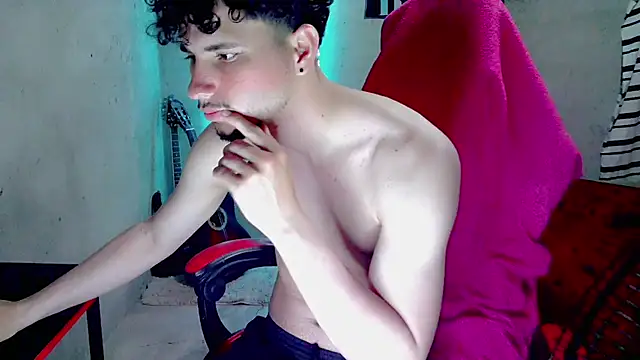 Atom_Hot – Naživo XXX chat