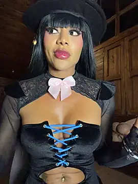 צ'אט XXX בשידור חי של HOT_LADY_777