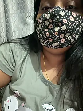 Chat +18 de Miss_Radhika1 ao vivo