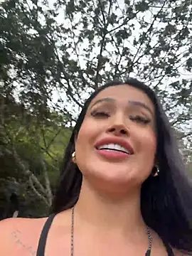 Sara_fun Chat XXX live