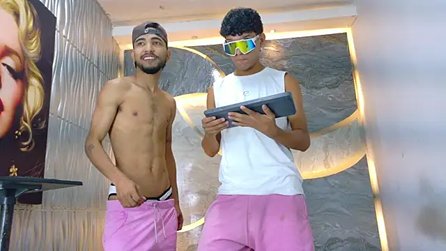Czat XXX na żywo – Boy_Rock_xx