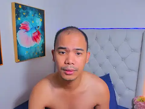 AsianZero élő XXX-chatje
