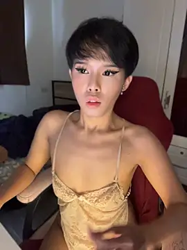 Plaxxxtique Pertunjukan Webcam