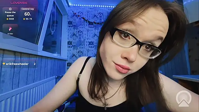 RachelSavn Webbikameraesitys