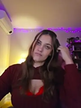 MiaRides19's Live XXX Chat