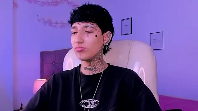 Luci_Rose Chat XXX in diretta