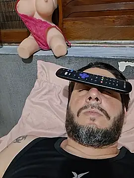 Chat +18 de COROADOTADOCASADO ao vivo