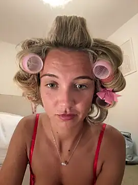 summerblue_ live XXX chat