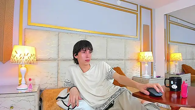 AbyssGaze live XXX chat