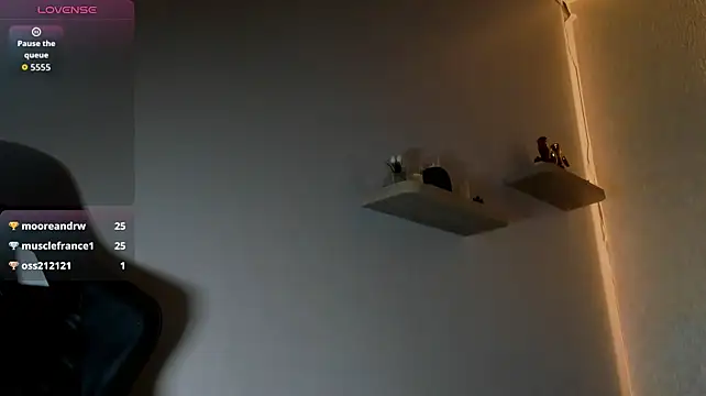 Živý XXX chat SalvatoreDmore