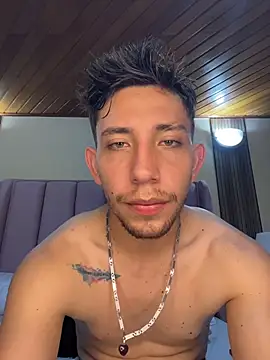 Chat XXX en directo de Luke_and_Liah
