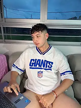 Chat XXX Live OLIVER_K