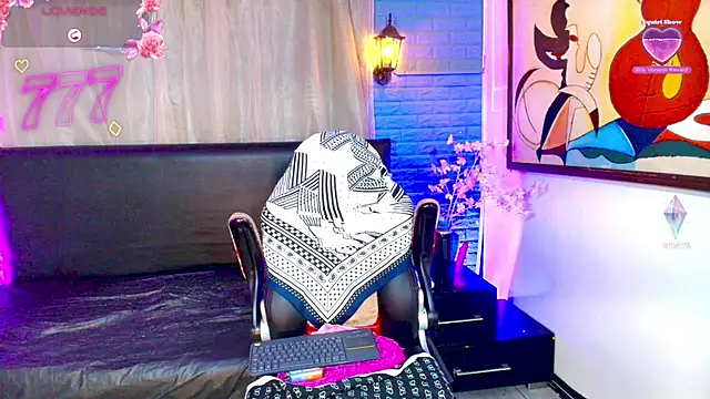 alondra_gerardi's Live XXX Chat