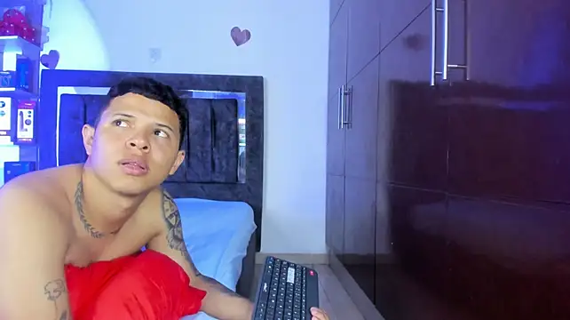 StevenSmith18 Live XXX-chat