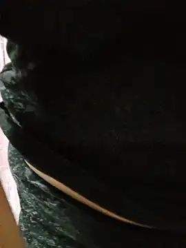 Czat XXX na żywo – Jassi_Does