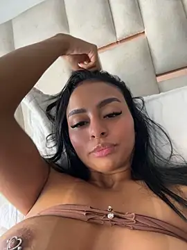 Alissssonferl_'s Live XXX Chat