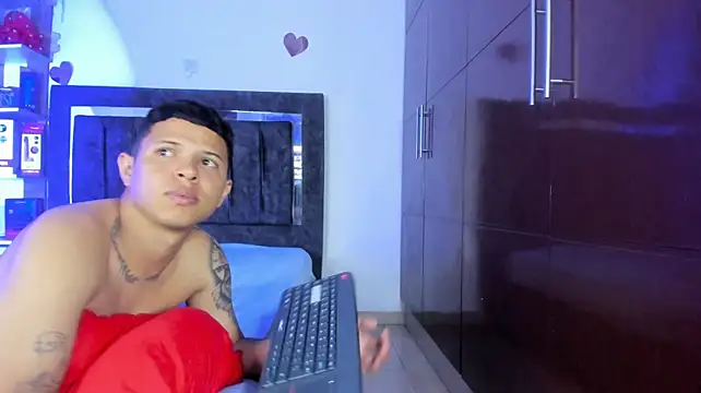 StevenSmith18 – Naživo XXX chat