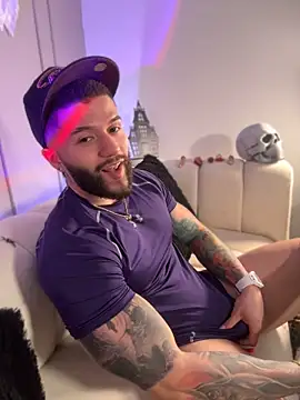 Frank_Farrell Live XXX-chat