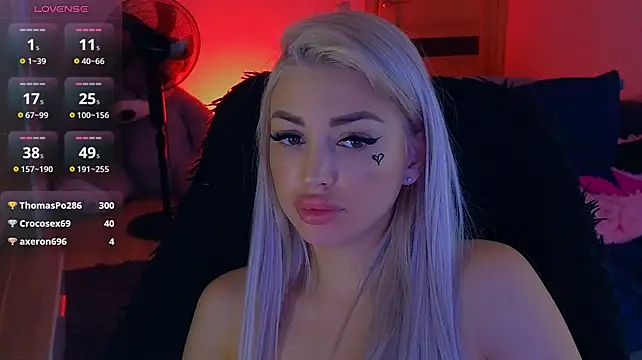 MilanaOmg Chat XXX in diretta