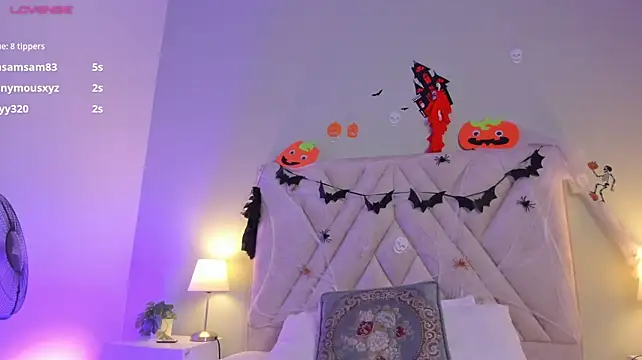 צ'אט XXX בשידור חי של nova_silk