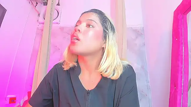 Chat XXX ao vivo de sofiacastillo01