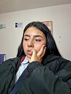 Angela__05 Obrolan Langsung XXX
