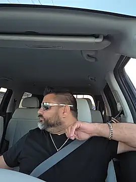 Roddog18 Chat XXX in diretta