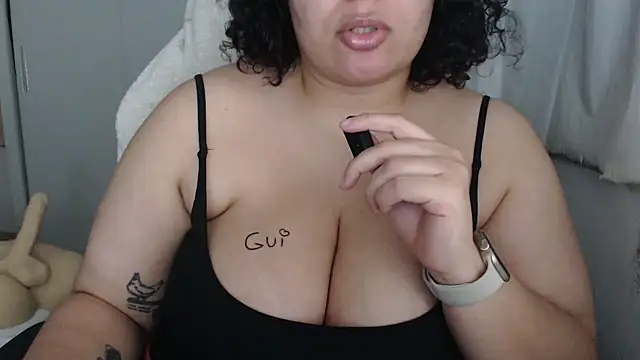 Chat XXX ao vivo de GiMilf