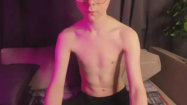 DanielSanders' Live XXX Chat