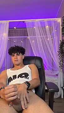 XXX chat uživo modela moon_jack