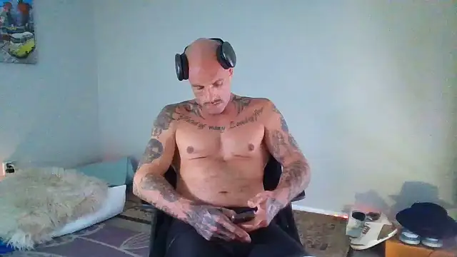 2attract's Live XXX Chat