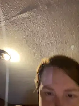 Strawberrykisses96's Live XXX Chat
