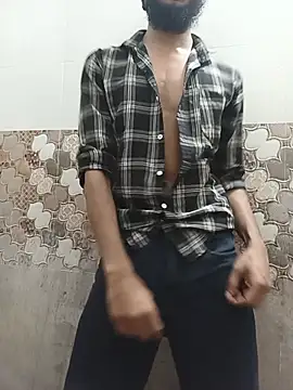 itsmemadhu2019 webcam show
