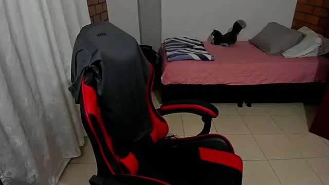 Aron_Boyy's Live XXX Chat