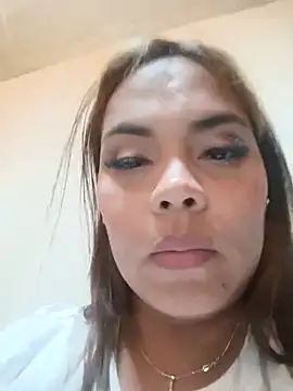EmilyDuran_のライブXXXチャット