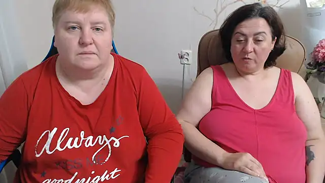 XXX chat uživo modela Lindy-Jeanie