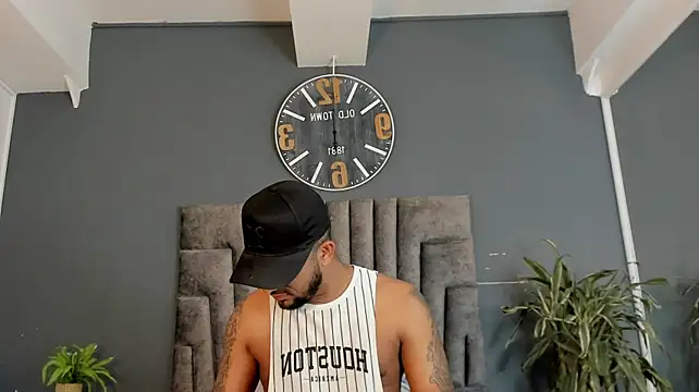 Robin_Rief live XXX chat