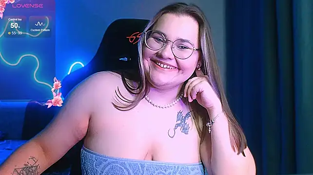 Chatroom XXX en direct de InLoveWithLife26