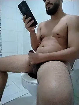 BadboyX333 XXX чат на живо