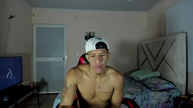 Chat +18 de Felipe-ReyesF4 ao vivo