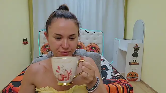 KaraCriegs Live XXX-Chat