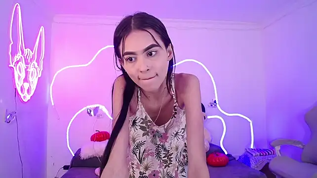 دردشة Valery_tiny الجنسية المباشرة