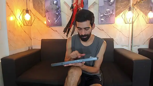 Chat +18 de Andres_Bless ao vivo