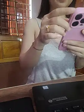 NinaKey 라이브 XXX 채팅