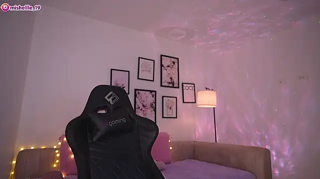 Melibahamon_'s Live XXX Chat